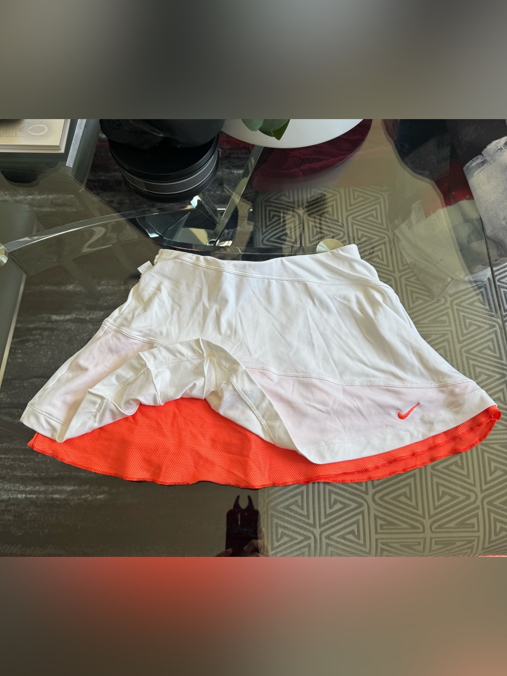 Nike Women’s White w/ Orange Tennis Skort XS. - Picture 2 of 3